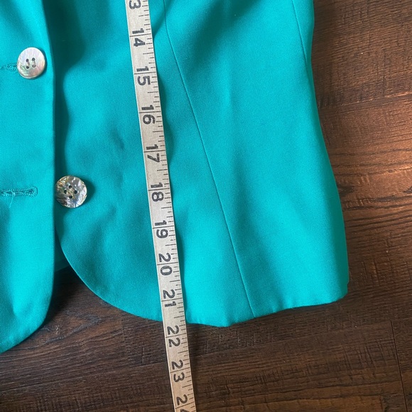 Vintage 1980’s Christian Dior teal blazer jacket with abalone shell buttons - Picture 8 of 8